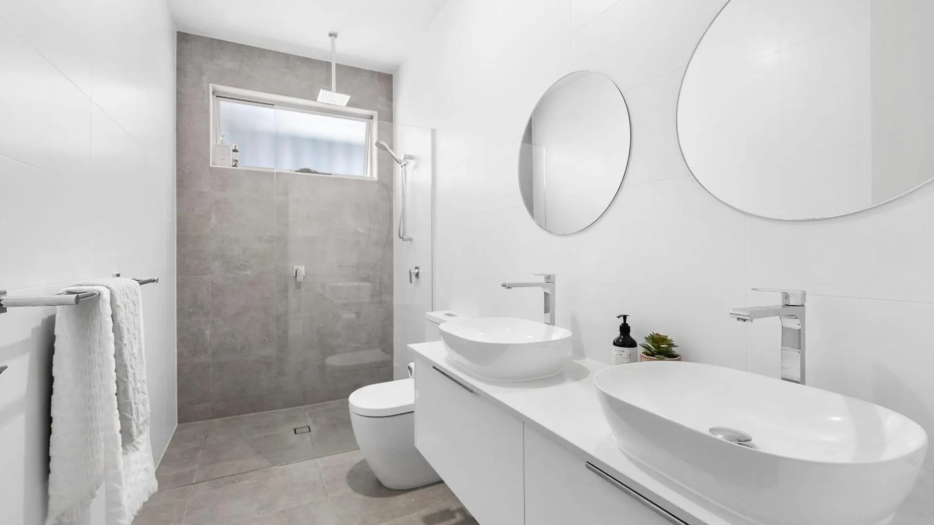 Hamptons By Khove Villa Gold Coast Australia